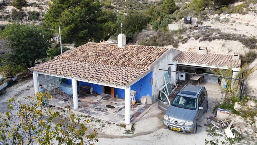 Casa En venta en Relleu photo 0