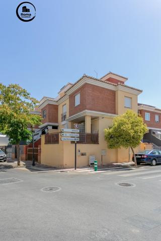 PRECIOSA CASA EN ARMILLA, ZONA CENTRO COMERCIAL NEVADA photo 0