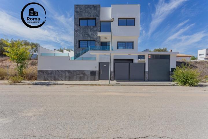 Ponemos a la Venta esta Espectacular casa en la Urbanización los Cortijos ( Atarfe ) photo 0