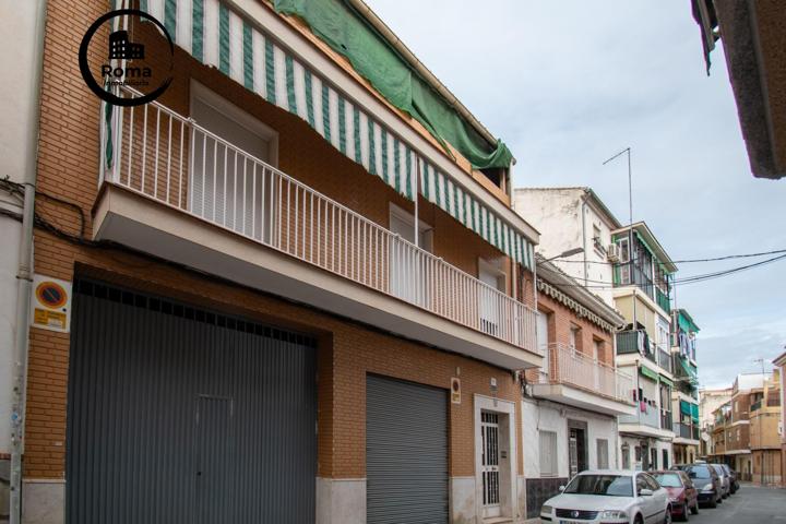 ¡Descubre tu nuevo hogar en el corazón de Granada! photo 0