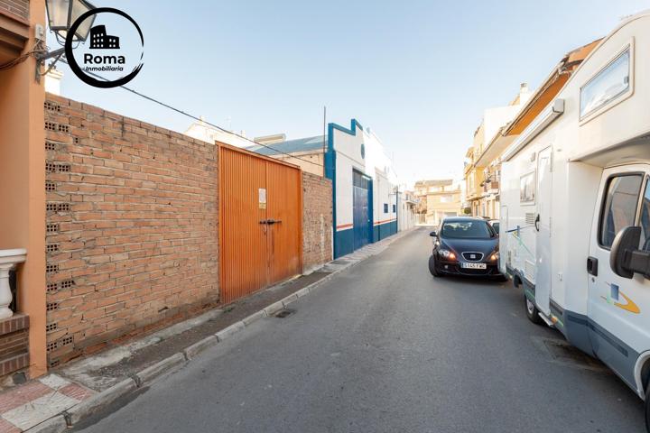 SOLAR EN ARMILLA JUNTO AL CENTRO DE SALUD photo 0