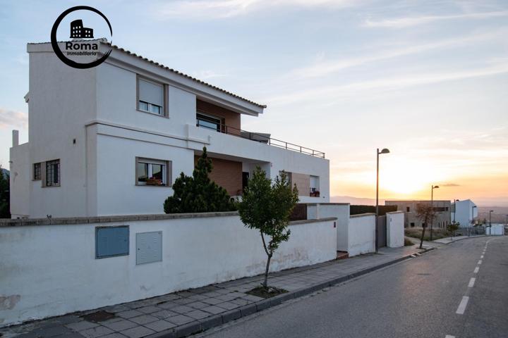 ¡Bienvenido al hogar de tus sueños en los altos de La Zubia! photo 0