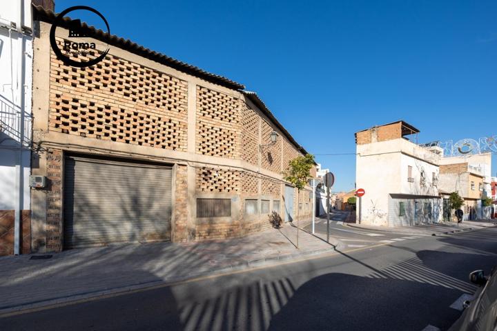 SOLAR URBANO EN ARMILLA photo 0