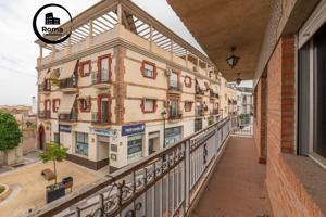 SE VENDE CASA CON UNA PARCELA DE 518 m2 (EN EL CENTRO DE LOS OGÍJARES). photo 0