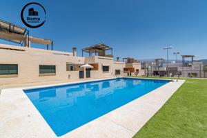 Unifamiliar Pareada En venta en Pedro Verde, Las Gabias photo 0