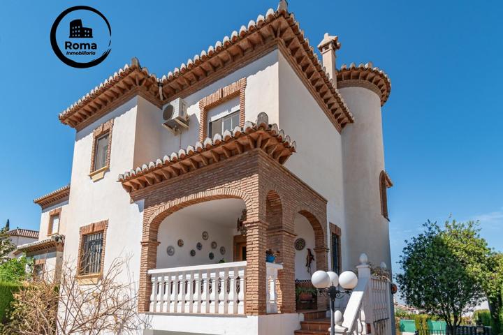 Impresionante Chalet en La Zubia con Piscina y Espacios Amplios photo 0