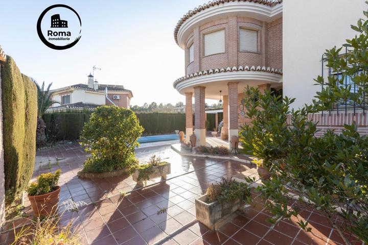 MAGNIFICO CHALET EN PANTANO DE CUBILLAS photo 0