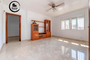PISO EN VENTA - CENTRO ATARFE photo 0