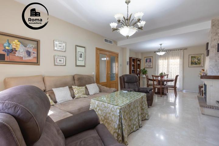 Encantadora casa pareada en El Chaparral (Albolote), reformada y lista para entrar a vivir photo 0