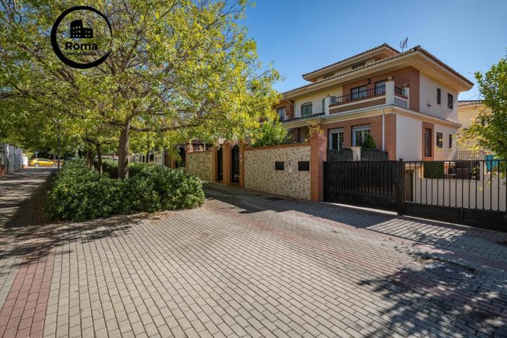 Encantadora Casa Dúplex en Parque Almunia, Granada - ¡Oportunidad Única! photo 0