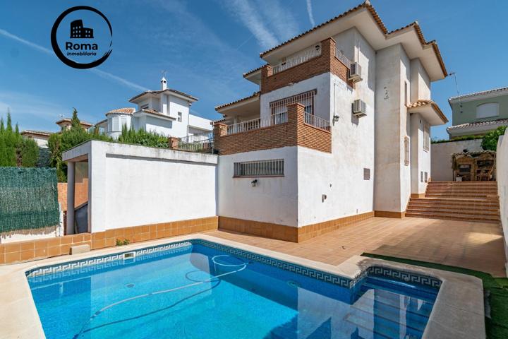 🏡 Tu refugio en la Urbanización Cortijo de la Luz photo 0