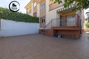 Bonita casa pareada en el Serrallo. photo 0