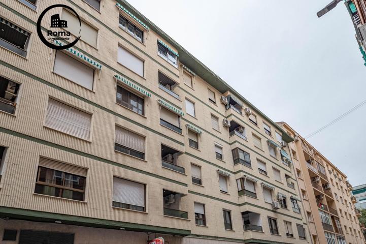 Piso reformado con cochera junto Recogidas photo 0