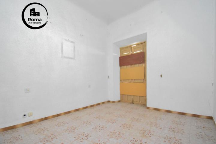 Casa en Atarfe - Oportunidad para Reformar y Personalizar photo 0