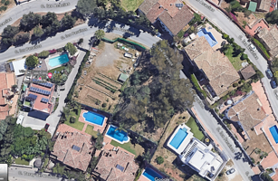 Terrenos Edificables En venta en Mijas photo 0