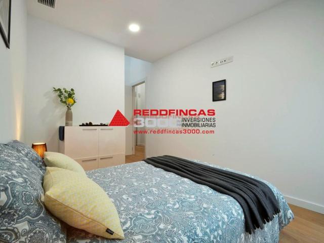  Ático En venta en Trinitat Vella, Barcelona photo 0