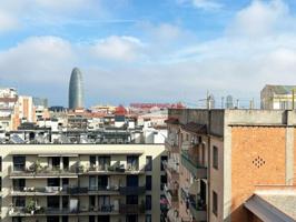 Casa En venta en El Camp De L'Arpa Del Clot, Barcelona photo 0