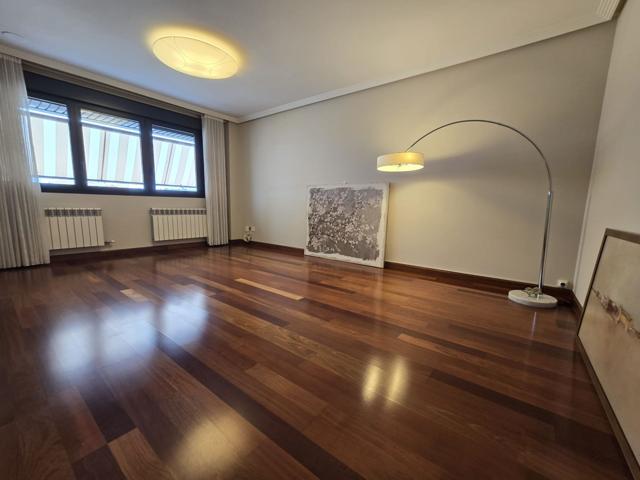 Piso En venta en Logroño photo 0