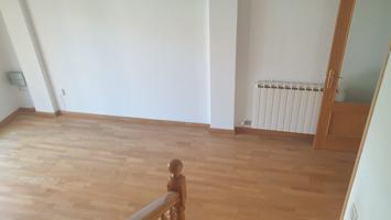 Villa En venta en Calatayud photo 0