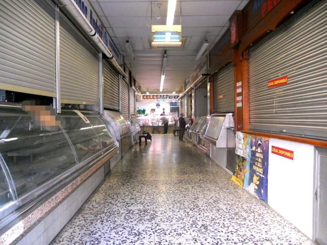 Local En venta en Zaragoza photo 0