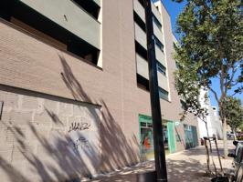 Local En alquiler en Zaragoza photo 0