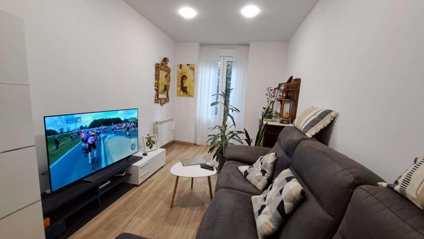 Piso En venta en Zaragoza photo 0