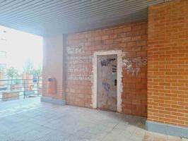 Local En venta en Zaragoza photo 0