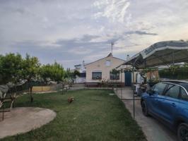 Villa En venta en Nuez de Ebro photo 0