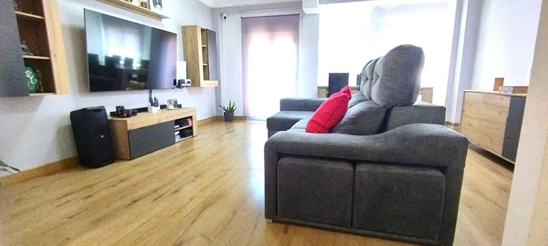 Piso En venta en Zaragoza photo 0