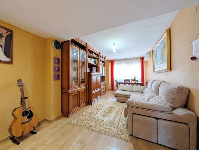 Piso En venta en Zaragoza photo 0