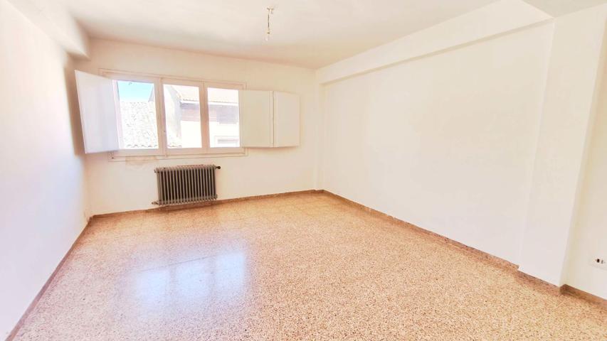 Piso En venta en Mallén photo 0