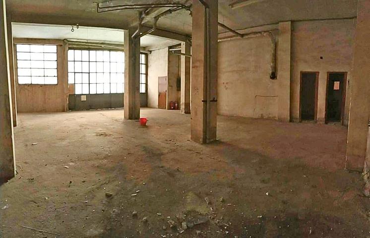 Local En venta en Calatayud photo 0