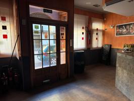 Local En venta en Illueca photo 0