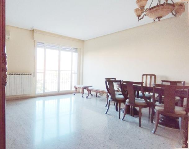 Piso En alquiler en Zaragoza photo 0