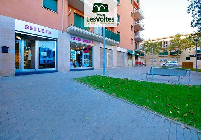 Local en alquiler en Palafrugell de 150 m2 photo 0