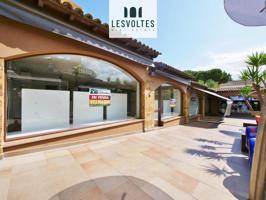 Local en venta en Palafrugell de 110 m2 photo 0