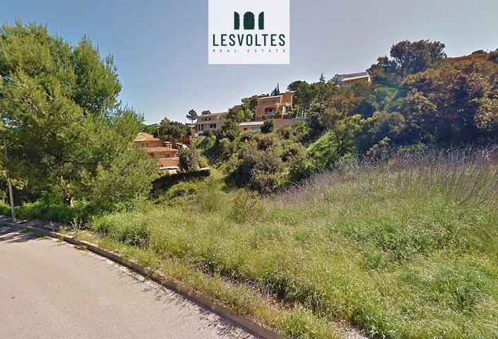 Terreno en venta en Begur de 830 m2 photo 0