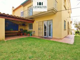 Adosado en venta en Palafrugell de 227 m2 photo 0