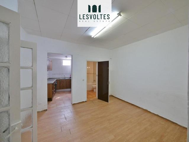 Piso en venta en La Bisbal d&#x27;Empordà de 93 m2 photo 0