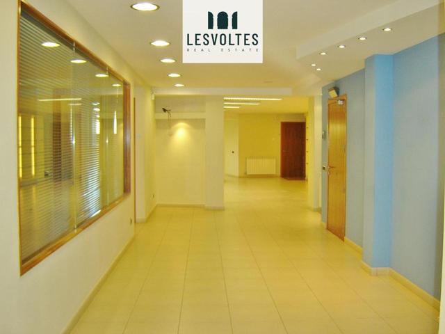 Local en alquiler en La Bisbal d'Empordà de 256 m2 photo 0