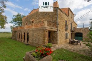 Casa - Chalet en venta en Forallac de 695 m2 photo 0