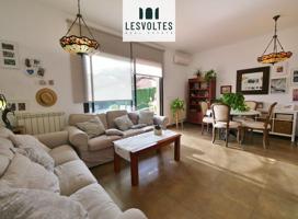 Adosado en venta en Vall-llobrega de 195 m2 photo 0