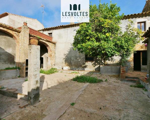 Casa - Chalet en venta en Regencós de 270 m2 photo 0