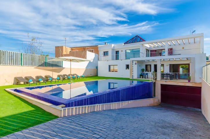 Villa En venta en Felanitx photo 0