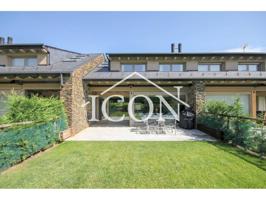 Venta de casa en Alp photo 0