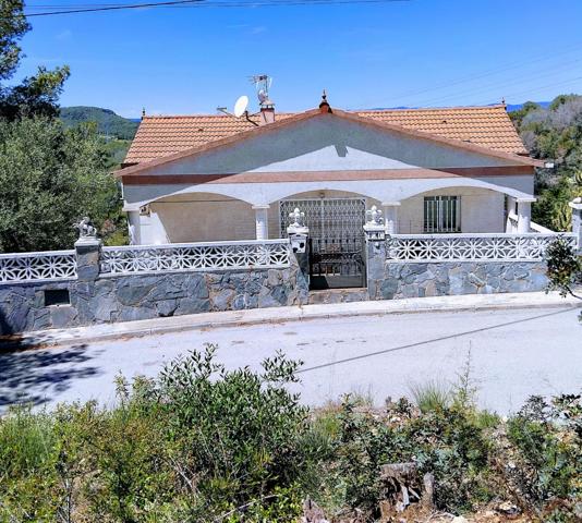 Chalet - Torre - Olivella photo 0