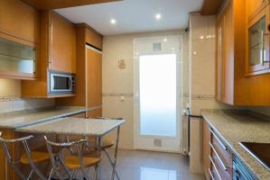 Piso en Venta en Madrid Madrid SALVADOR photo 0