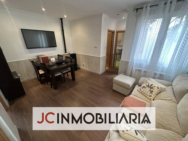 Preciosa casita completamente reformada junto al Paseo Zorrilla. photo 0
