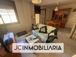 Estupendo chalet para entrar a vivir en Venta de Baños. photo 0