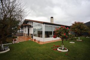 Villa En venta en Argoños photo 0